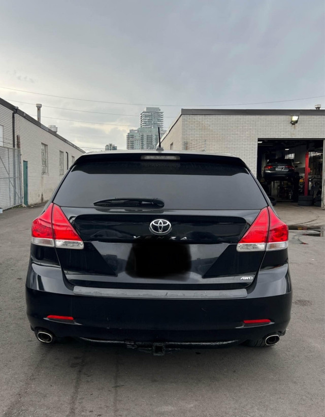 2010 venza for sale in Cars & Trucks in Mississauga / Peel Region - Image 3