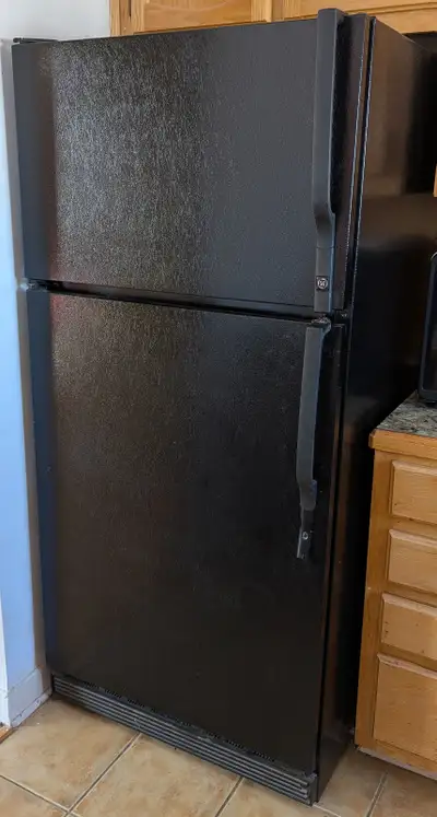 Frigo noir General Electric, View more