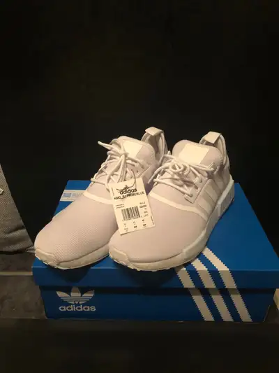adidas nmd in All Categories in Winnipeg Kijiji Marketplaces