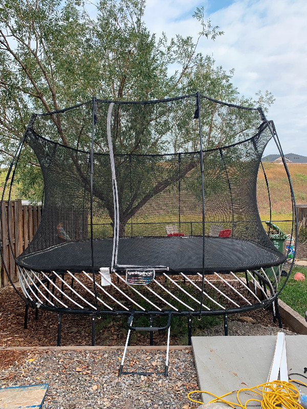 Large square springfree trampoline | Exercise Equipment | Calgary | Kijiji