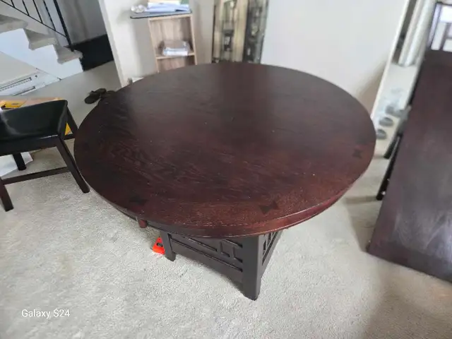 dining room table in Dining Tables & Sets in Kingston - Image 7
