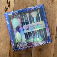 ELF Snow Globe Blend & Brush Gift Set (NEW)