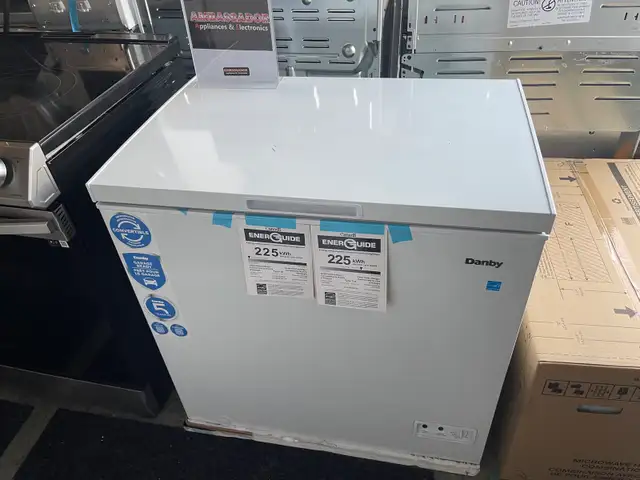 NEW Danby Chest Freezer (MANUAL DEFROST) 7.0 Cu.Ft in Freezers in London - Image 3