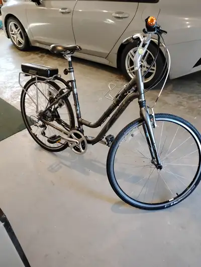 Vélo électrique TREK, View more