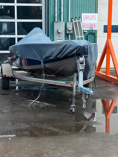 Bateau princecraft 162 16 pieds avec Remorque