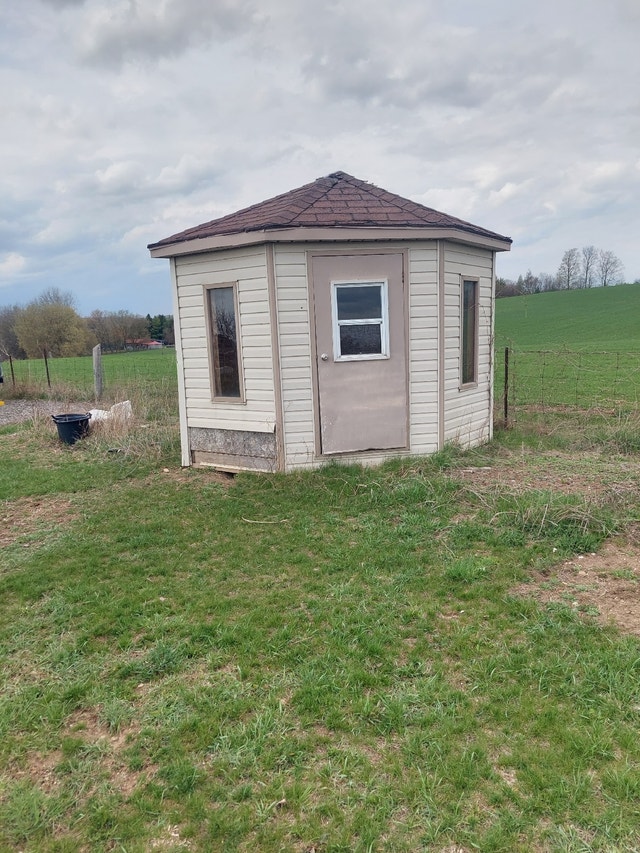 Corner shed Outdoor Tools & Storage Guelph Kijiji