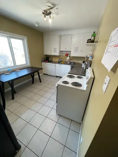 I am offering a room for rent, near NAIT. It's a cozy spot, perfect for a student or young professio...