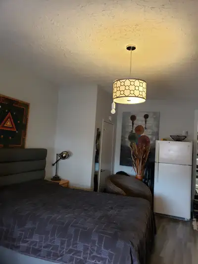 Chambre à louer 775$ tout inclus disponible immédiatement