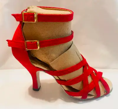 Red Suede Latin Dance Shoe, Size 4½ (fits a US 5), 3" heel, View more