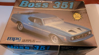 Vintage MPC 1971 Ford Mustang Boss 351 1/25 model kit # 6249