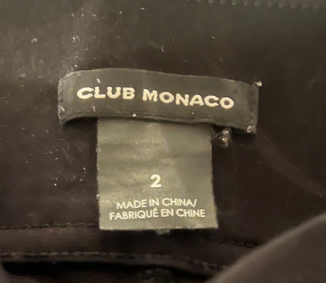 Club Monaco - Faux textured leather look in Women's - Bottoms in City of Toronto - Image 3