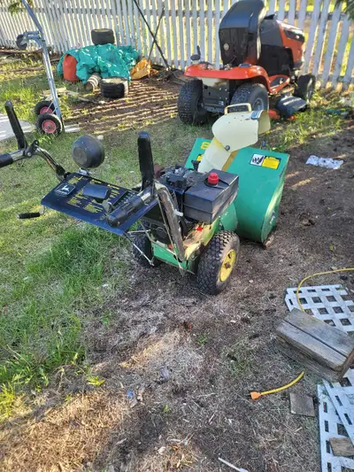 John Deere snowblower, View more
