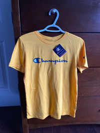 Boys Champion t-shirt - XL brand new with tag