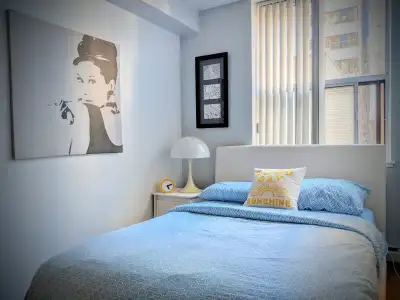 Fully Furnished-Private & Comfortable Room Near Toronto Metropolitan University for Short Term Only...