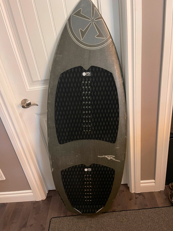 Phase 5 Aku wake surf board Water Sports Prince Albert Kijiji