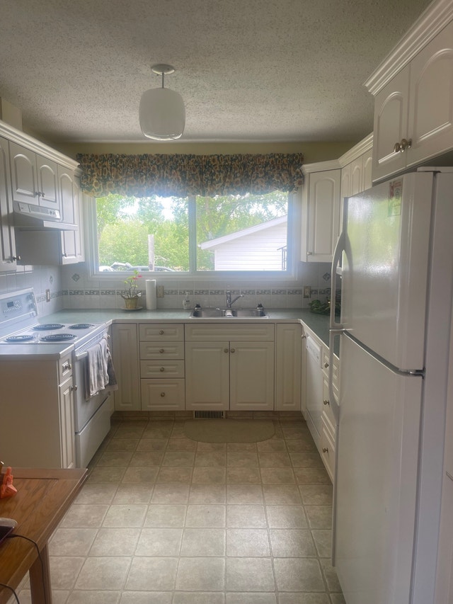 House for sale Houses for Sale Red Deer Kijiji