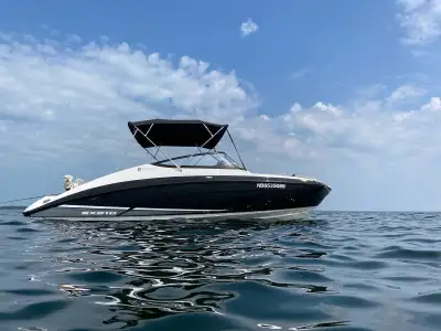 I'm selling a fantastic 2019 Yamaha SX210, a versatile and sporty boat perfect for family fun and wa...