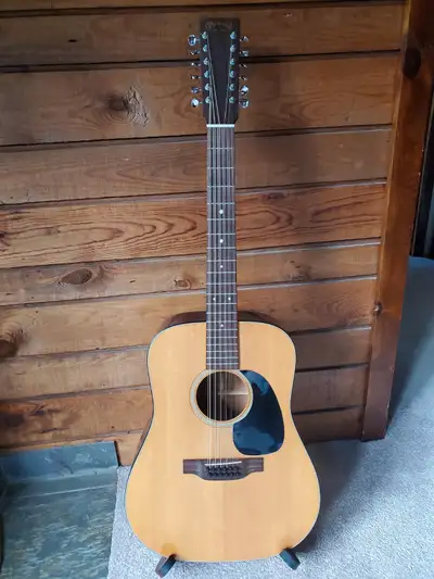 1974 Martin D - 12-18. (D-18, 12 string) Beautiful condition and sound. With case.