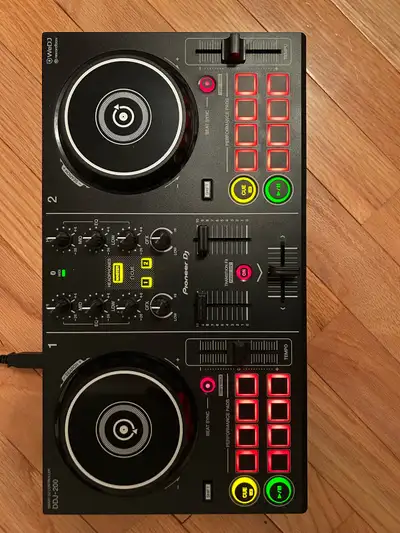 DDJ200 - DJ Controller, View more