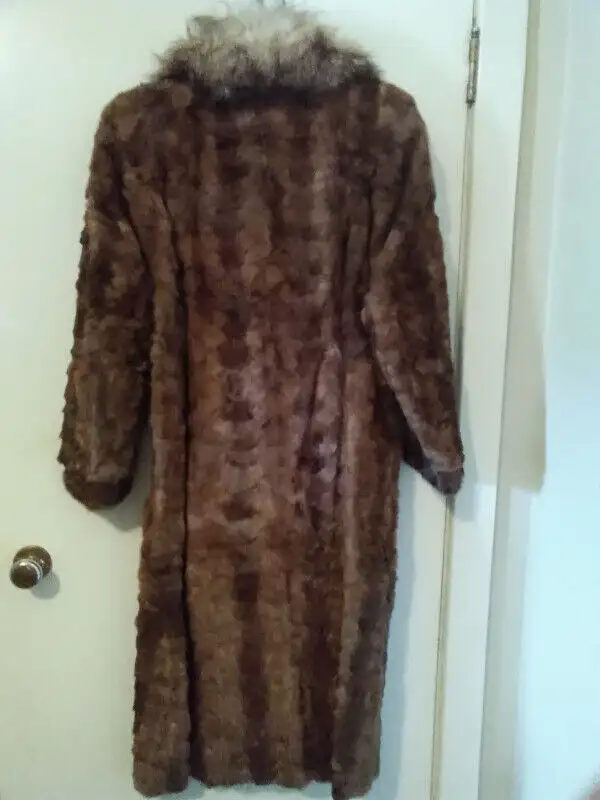 Fur Coats in Women's - Tops & Outerwear in Prince Albert - Image 6