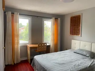 Bright and Spacious Room for Rent in Pickering
