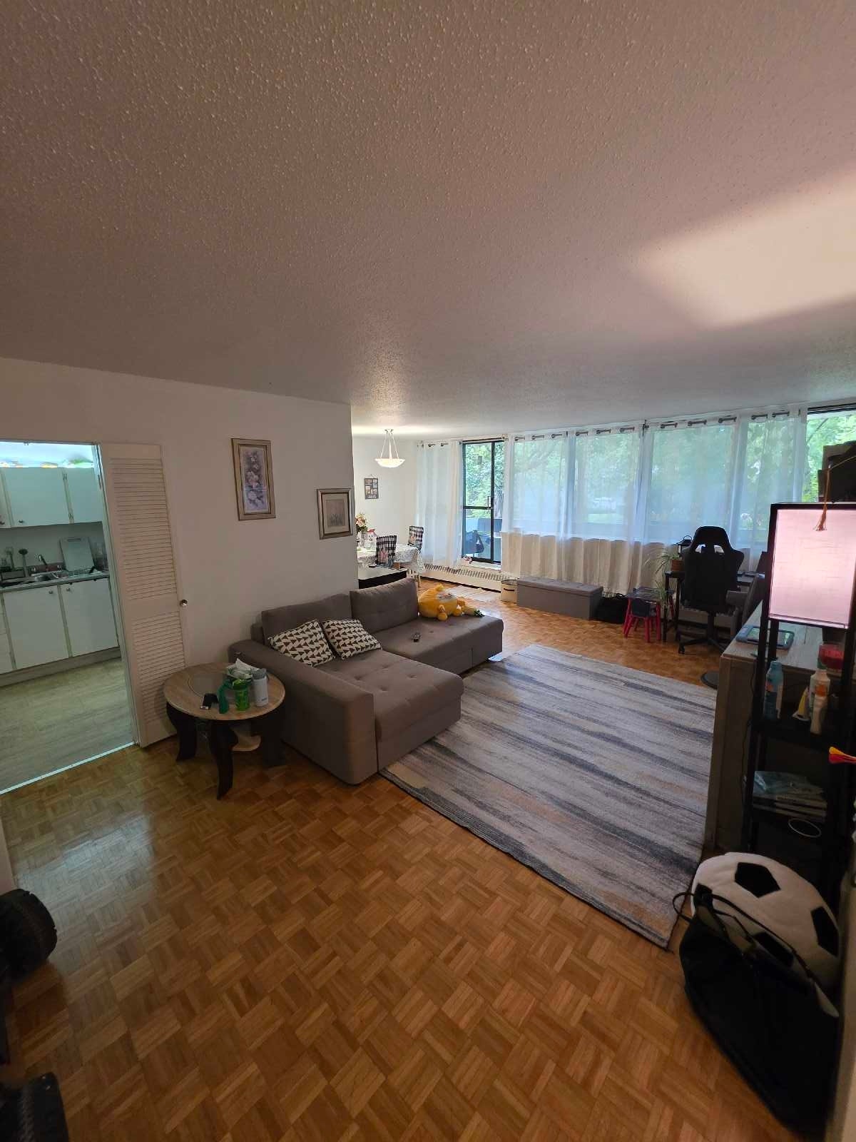 520 Rue de Gaspé — photo 3