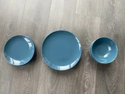 IKEA dish set, View more