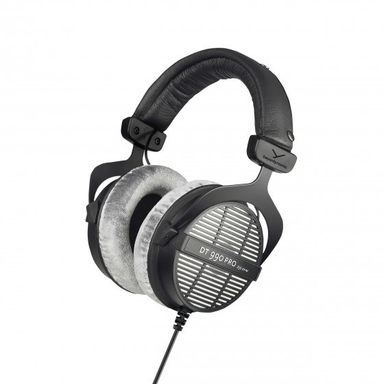 DT 990 Pro Beyerdynamic Headphones (80 ohm) in Headphones in Victoria - Image 4