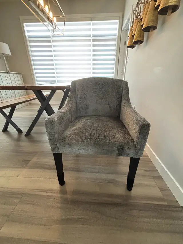 Plush Charcoal Dining Chairs 62863269360642122