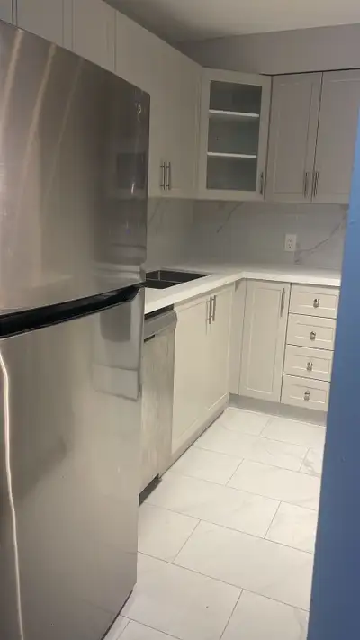 2 bedroom and 2 full washroom condo for rent