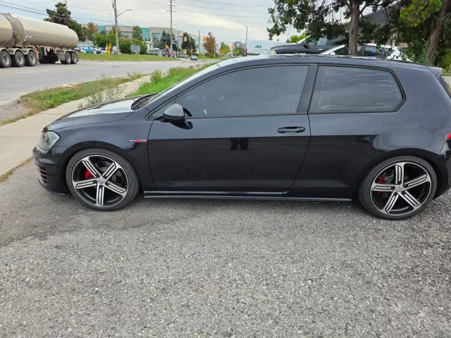 2015 VW GTI596878050806343681