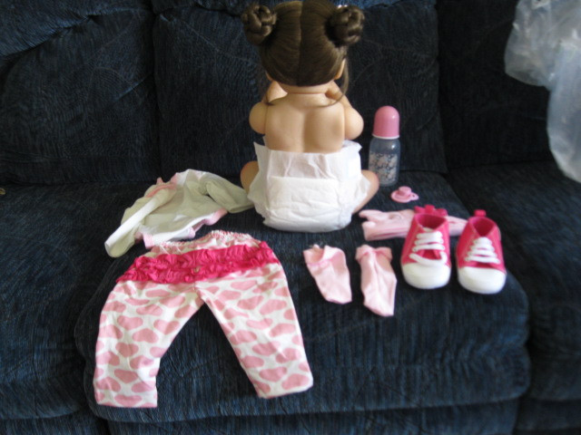 BRAND NEW Full Silicone Reborn Baby Doll in Arts & Collectibles in North Bay - Image 4