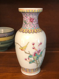 Vintage Chinese Jingdezhen Famille Rose porcelain Vase marked