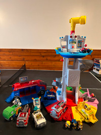 Paw Patrol Lookout Tower, Mission Cruiser and Accessories