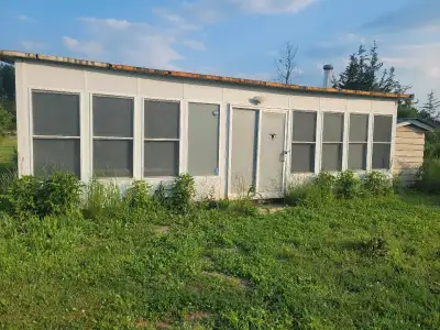 30ft yukon camper trailer in really nice shape along with big sunroom addition all appliances work i...