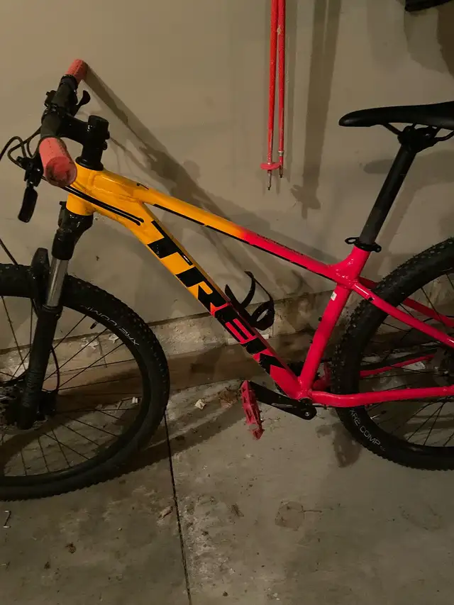 Trek Marlin 7 in Mountain in London - Image 2