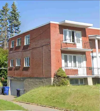 Bas Duplex à Chomedey, Laval