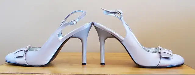 "ENZO ANGIOLINI" SILVER SATIN HEELS in Women's - Shoes in Calgary - Image 3