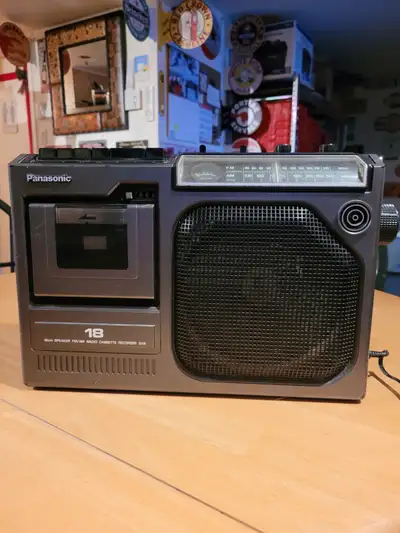 RADIO CASSETTE PANASONIC RQ-548S / VINTAGE, View more