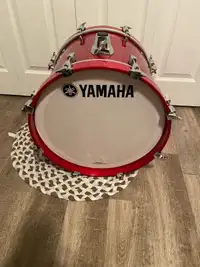 Yamaha Absolute Hybrid Maple 18x14 Bass Drum 