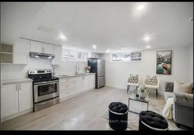 ✨ Spacious & Clean Basement Apartment Available for Rent! ✨ Located in a quiet and family-friendly n...