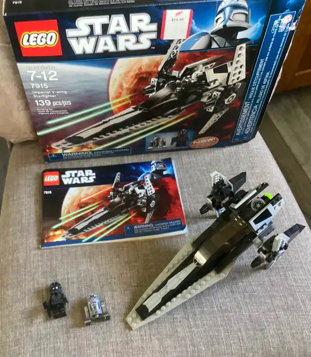 Complete Retired Lego Star Wars Imperial V-Wing Starfighter 7915 in Toys & Games in Brantford - Image 2