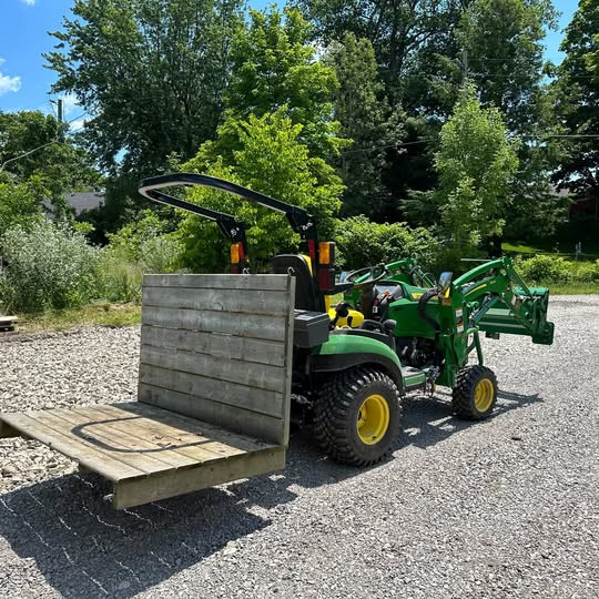 Category 1 3PTH Carryall in Farming Equipment in Hamilton