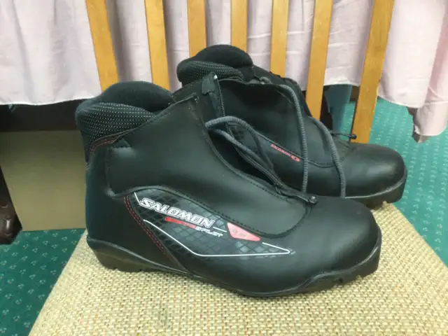 Rossignol cross country ski package.64840240086273123