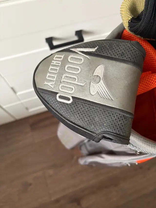women’s right handed for clubs and bag in Golf in Guelph - Image 4