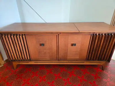 Baycrest Console Stereo, View more