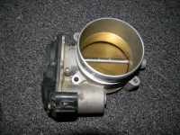 2011 Ford F150 Throttle Body Assembly.