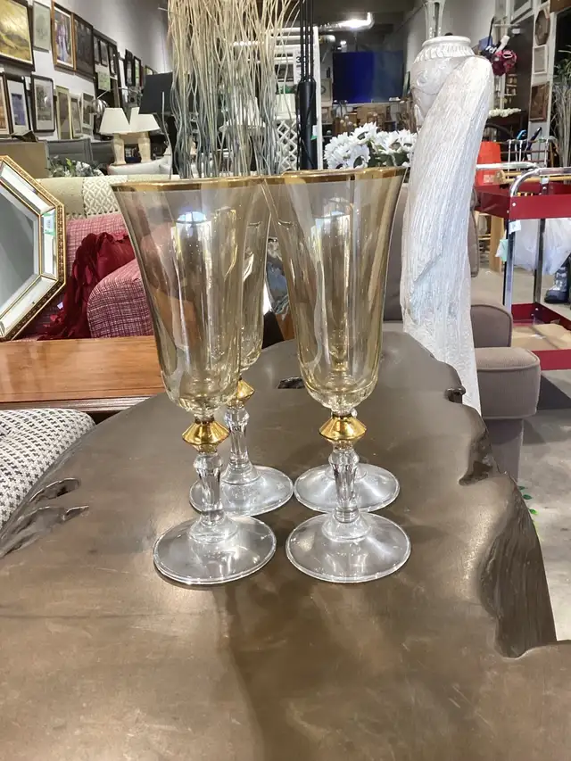 Gold Rimmed Champagne Flutes - 4 Available in Kitchen & Dining Wares in Calgary - Image 3
