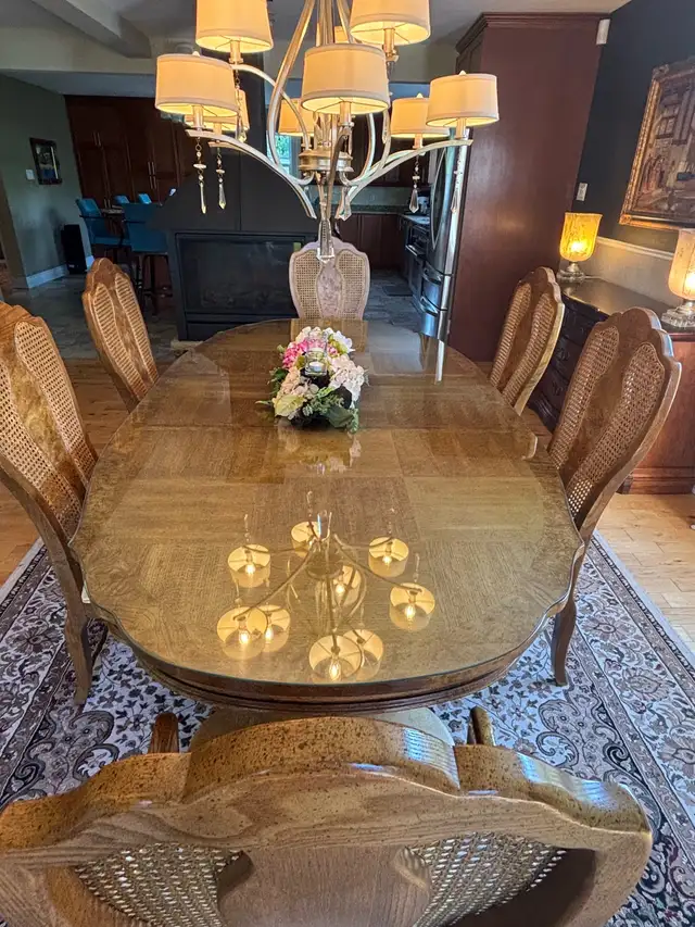 Solid Wood Dining Table Set515793539637585921