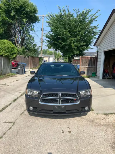 2014 Dodge Charger Rallye 3.6L V6 300+ hp 92500 km original owner has a new saftey, new tires 20” wh...